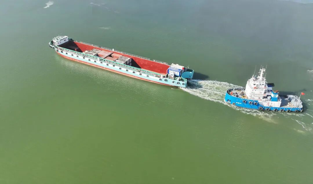 黄金水道”空箱调运顺遂完成首航，，潍坊港区“海河联运”通道再添新动能